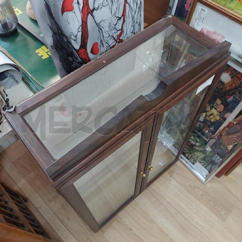BACHECA VETRINA LEGNO 2 MENSOLE | Mercatino dell'Usato Alcamo 2