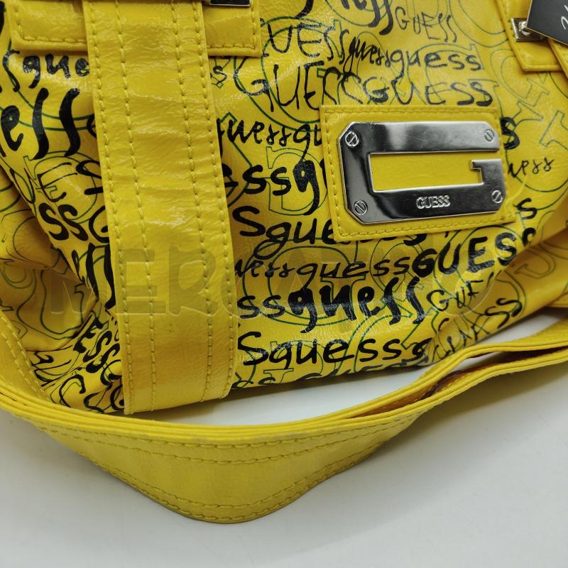 BORSA DONNA GIALLA GUESS+TRACOLLA CON LOGHI | Mercatino dell'Usato Alcamo 2