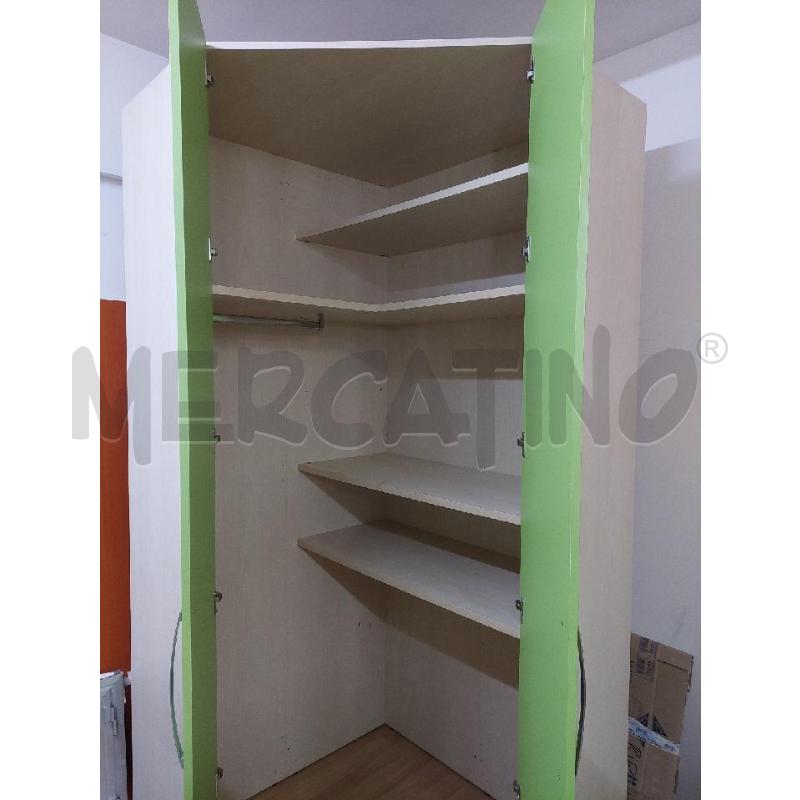 CABINA ARMADIO ANGOLARE ANTE VERDI DA CAMERETTA | Mercatino dell'Usato Alcamo 2