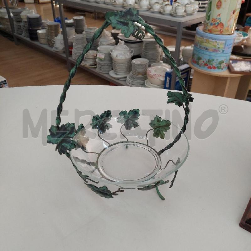 CESTINO FERRO VERDE CON FOGLIE E CIOTOLA VETRO | Mercatino dell'Usato Alcamo 1