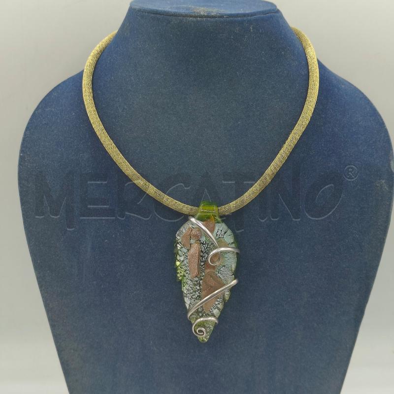 COLLANA FOGLIA MURANO CON CORDONCINO VERDE | Mercatino dell'Usato Alcamo 1