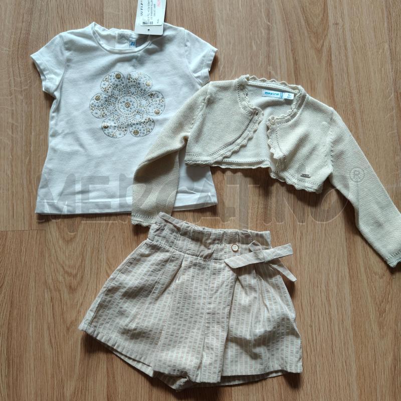 GIACCHETTA BAMBINA DORATO LUREX PZ.3+MAGLIA BIANCA+PANTALONCINO MAYORAL | Mercatino dell'Usato Alcamo 1