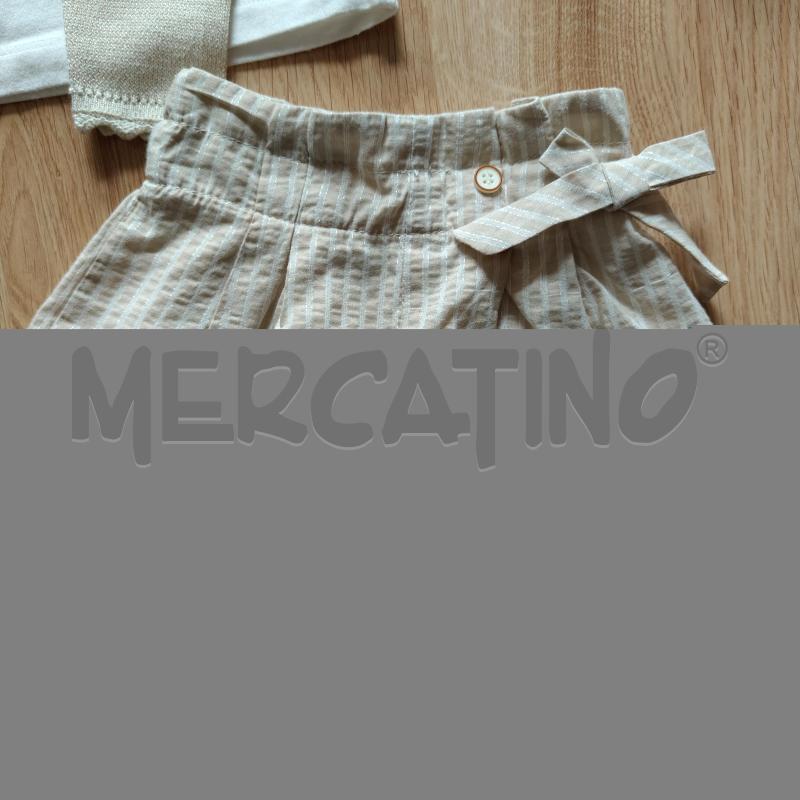 GIACCHETTA BAMBINA DORATO LUREX PZ.3+MAGLIA BIANCA+PANTALONCINO MAYORAL | Mercatino dell'Usato Alcamo 2