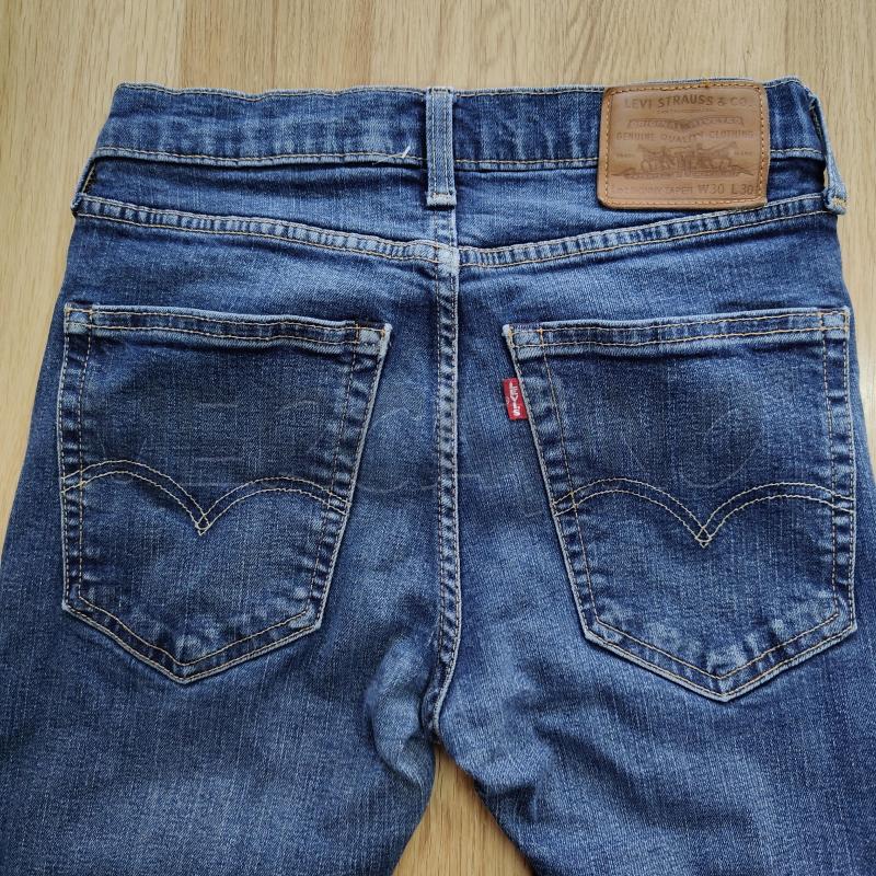 JEANS DONNA LEVI'S | Mercatino dell'Usato Alcamo 3