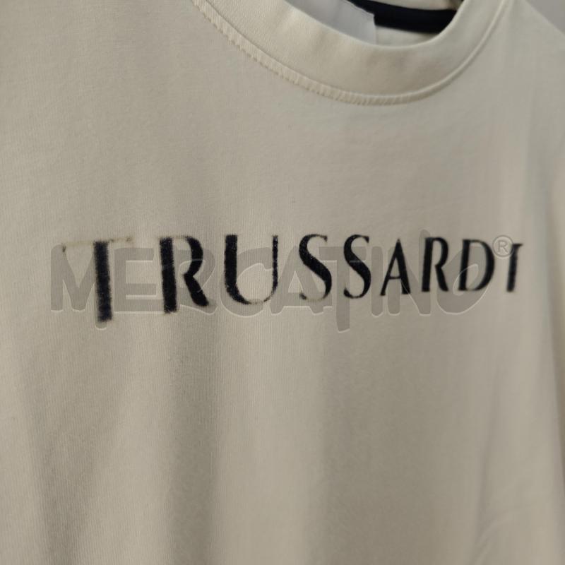 MAGLIA RAGAZZO BIANCA SCRITTA TRUSSARDI BLU | Mercatino dell'Usato Alcamo 3