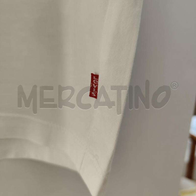 MAGLIA UOMO LEVI'S BIANCA STAMPA CELESTE | Mercatino dell'Usato Alcamo 4