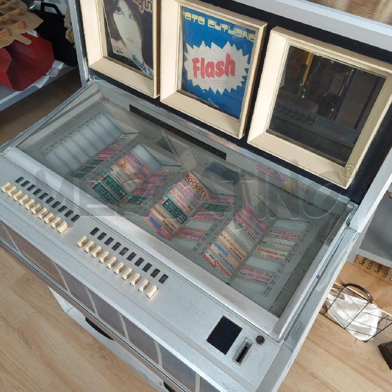 MOBILE PER JUKEBOX PHONO JET SEEBURG S100 - VUOTO INTERNAMENTE | Mercatino dell'Usato Alcamo 2