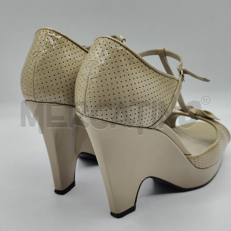 SANDALI DONNA TOD'S BEIGE PUNTINI | Mercatino dell'Usato Alcamo 3