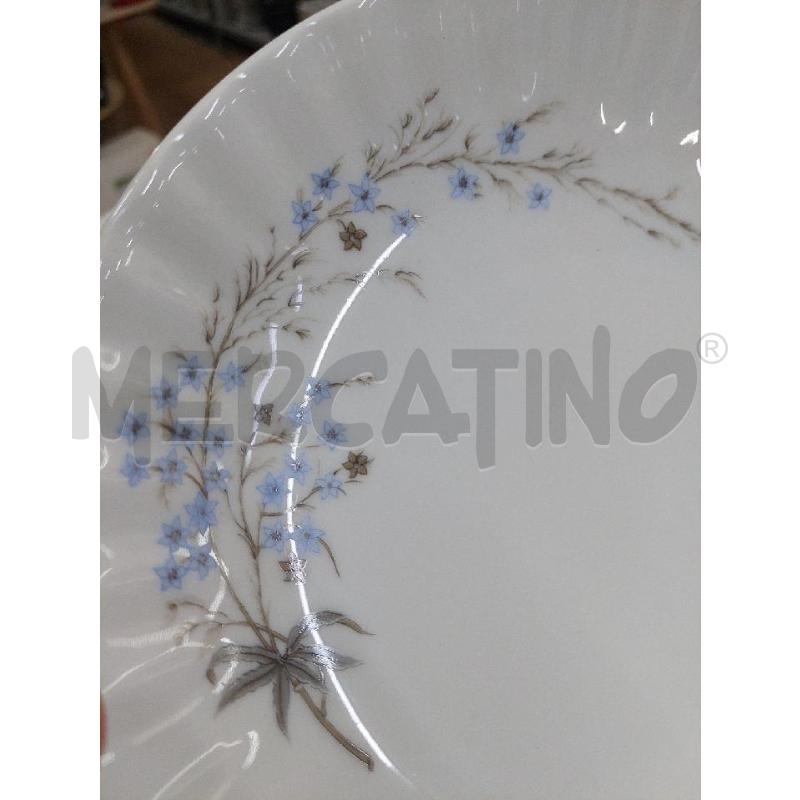 SERVIZIO PIATTI BAVARIA BIANCO FIORI AZZURRI PZ.41 | Mercatino dell'Usato Alcamo 3
