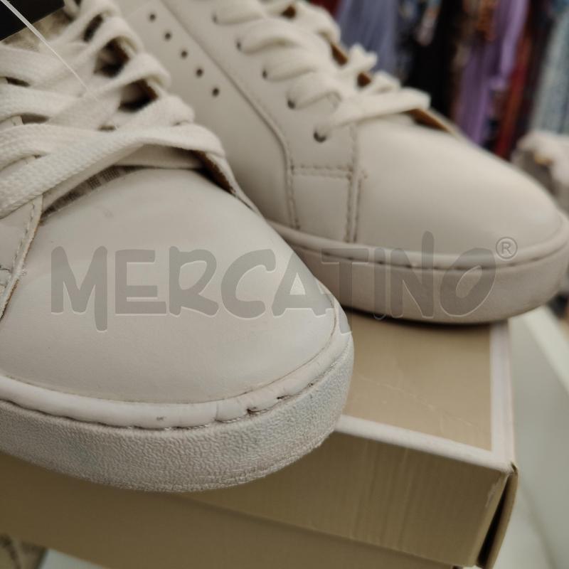 SNEAKERS DONNA MICHAEL KORS BIANCHE  | Mercatino dell'Usato Alcamo 4