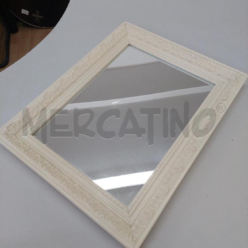 SPECCHIO CORNICE BIANCA | Mercatino dell'Usato Alcamo 1