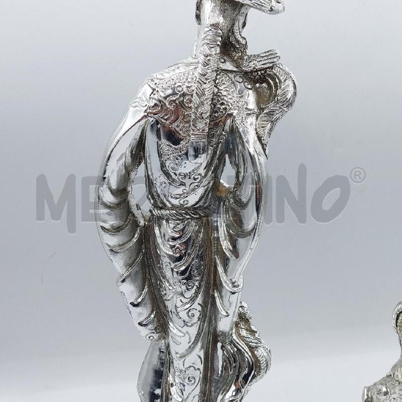 STATUE PZ.2 CINESI UOMO DONNA ARGENTATE E BASE DORATA | Mercatino dell'Usato Alcamo 4