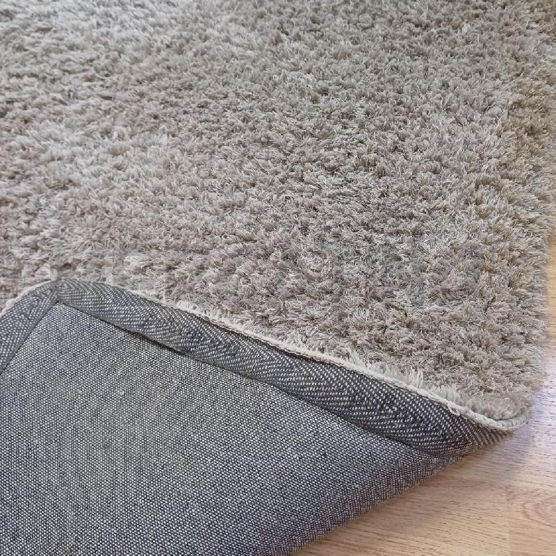 TAPPETO GRIGIO PELOSO POLTRONE SOFA' MT140X200 | Mercatino dell'Usato Alcamo 4