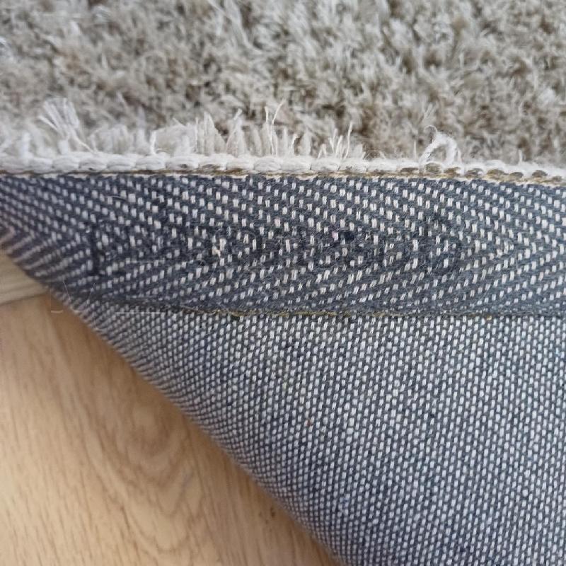 TAPPETO GRIGIO PELOSO POLTRONE SOFA' MT140X200 | Mercatino dell'Usato Alcamo 5