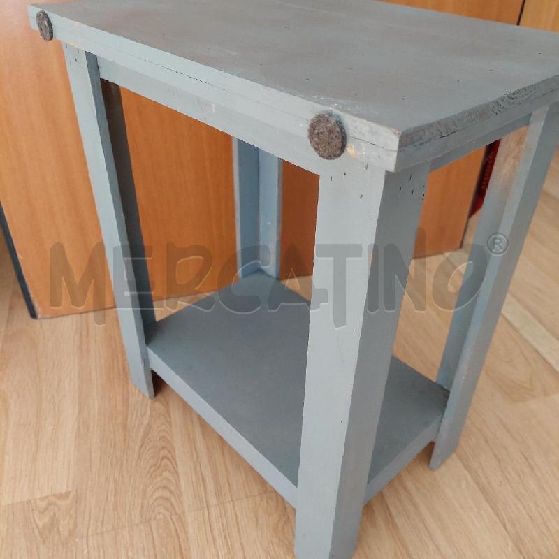 TAVOLINETTO PICCOLO GRIGIO | Mercatino dell'Usato Alcamo 4