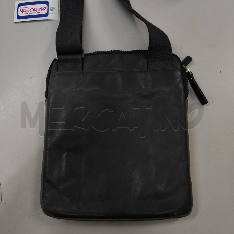 TRACOLLA UOMO GRIGIO PIQUADRO | Mercatino dell'Usato Alcamo 4