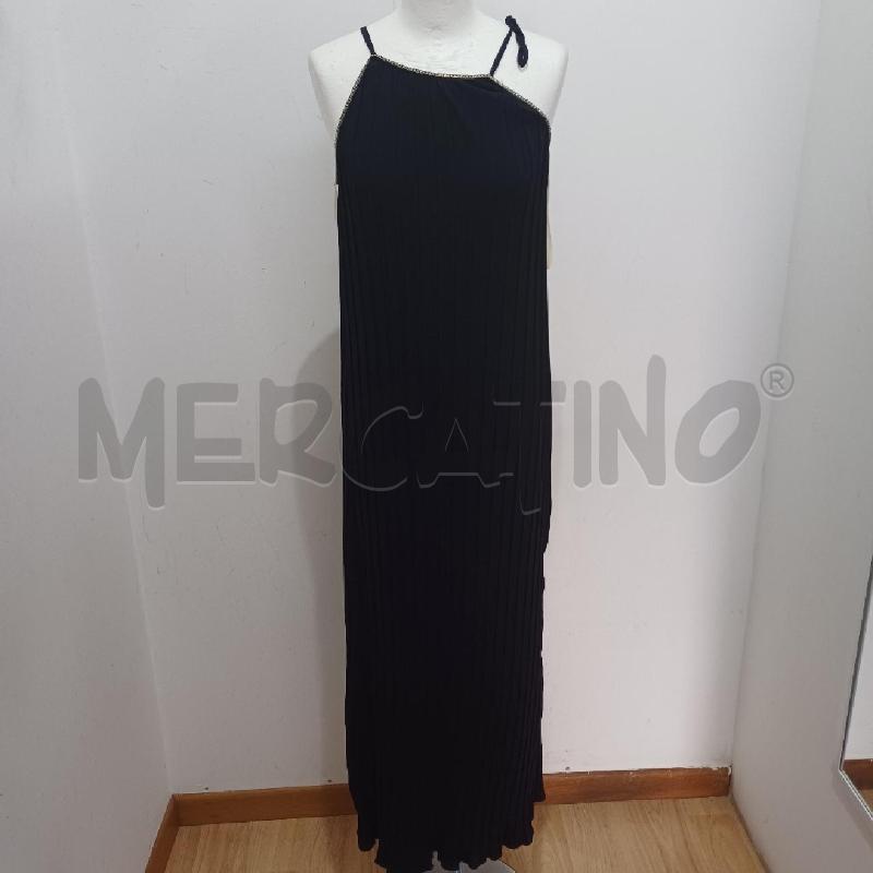 VESTITO DONNA NERO PLISSE' LONGUETTE SCOLLO AMERICANA | Mercatino dell'Usato Alcamo 1