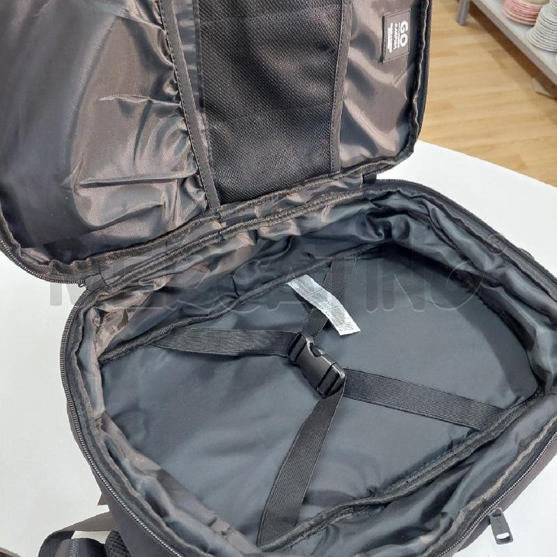 ZAINO DA VIAGGIO NERO GO CARPISA | Mercatino dell'Usato Alcamo 4