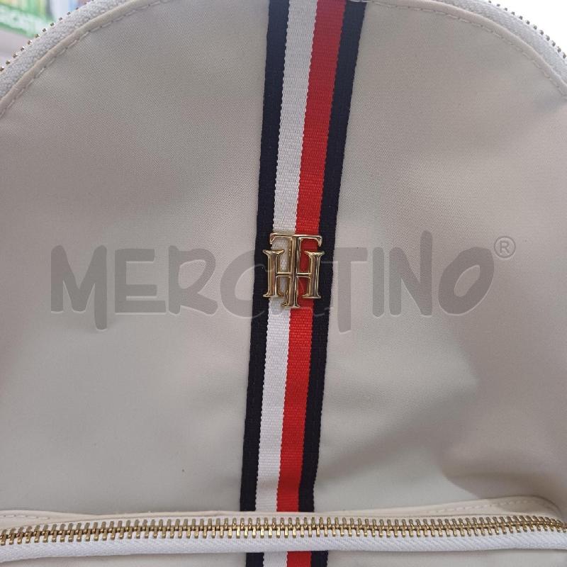 ZAINO DONNA BIANCO IN TESSUTO TOMMY HILFIGER | Mercatino dell'Usato Alcamo 2
