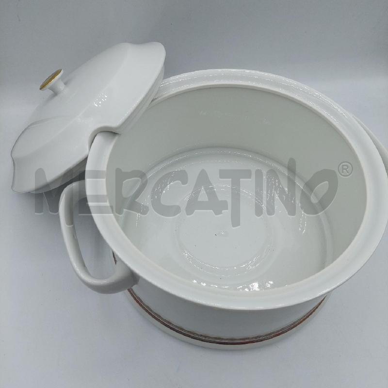 ZUPPIERA BIANCA E BORDO DORATO  | Mercatino dell'Usato Alcamo 3