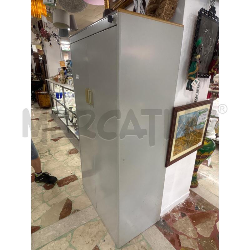 ARMADIETTO CORAZZATO | Mercatino dell'Usato Trapani corso mattarella 2
