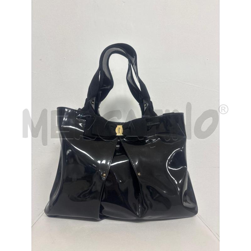BORSA DONNA  FERRAGAMO IN VERNICE  | Mercatino dell'Usato Trapani corso mattarella 1