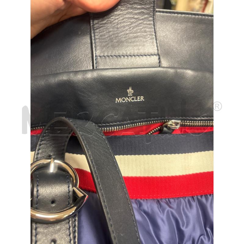 BORSA DONNA  MONCLER BLU  | Mercatino dell'Usato Trapani corso mattarella 4