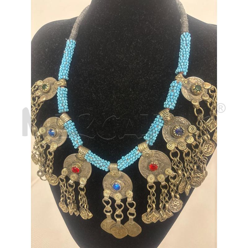 COLLANA  MAROCCHINA  CON CIONDOLI  E PERLINE TURCHESE | Mercatino dell'Usato Trapani corso mattarella 2