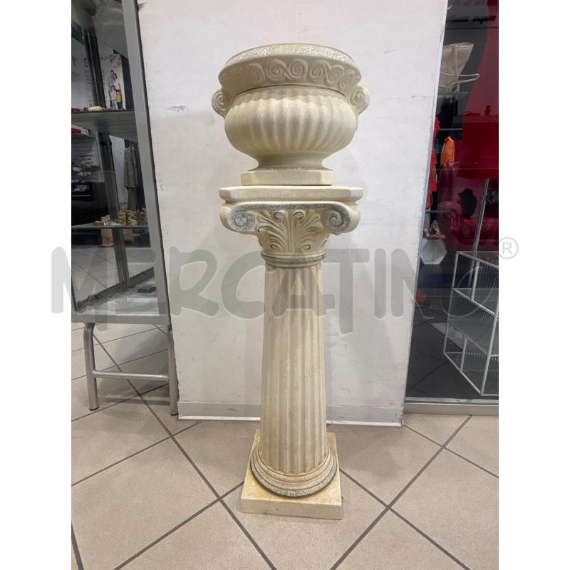 COLONNA CON VASO IN CERAMICA  | Mercatino dell'Usato Trapani corso mattarella 1
