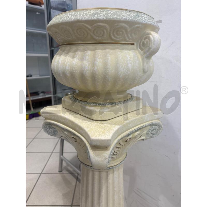 COLONNA CON VASO IN CERAMICA  | Mercatino dell'Usato Trapani corso mattarella 4