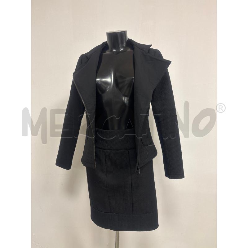 COMPLETO DONNA  TAILLEURN  EMPORIO ARMANI  | Mercatino dell'Usato Trapani corso mattarella 3