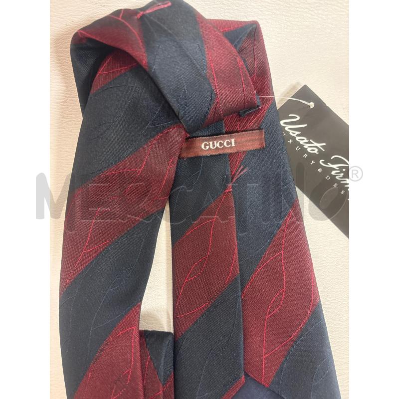 CRAVATTA UOMO ROSSA E BLU GUCCI | Mercatino dell'Usato Trapani corso mattarella 2