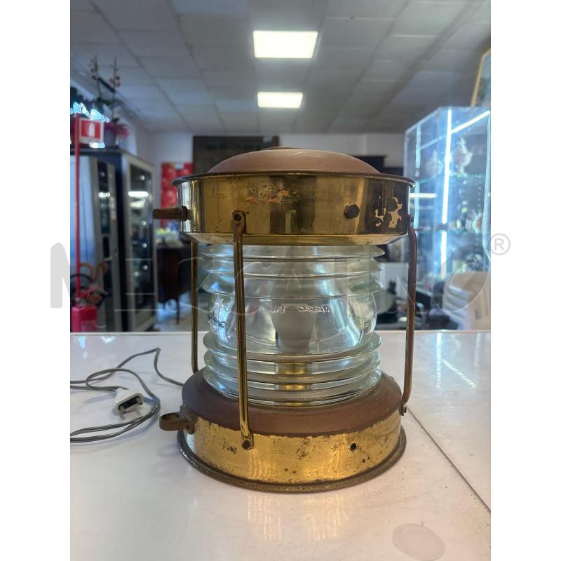 LAMPADA DA NAVE ELETTRICA  | Mercatino dell'Usato Trapani corso mattarella 1