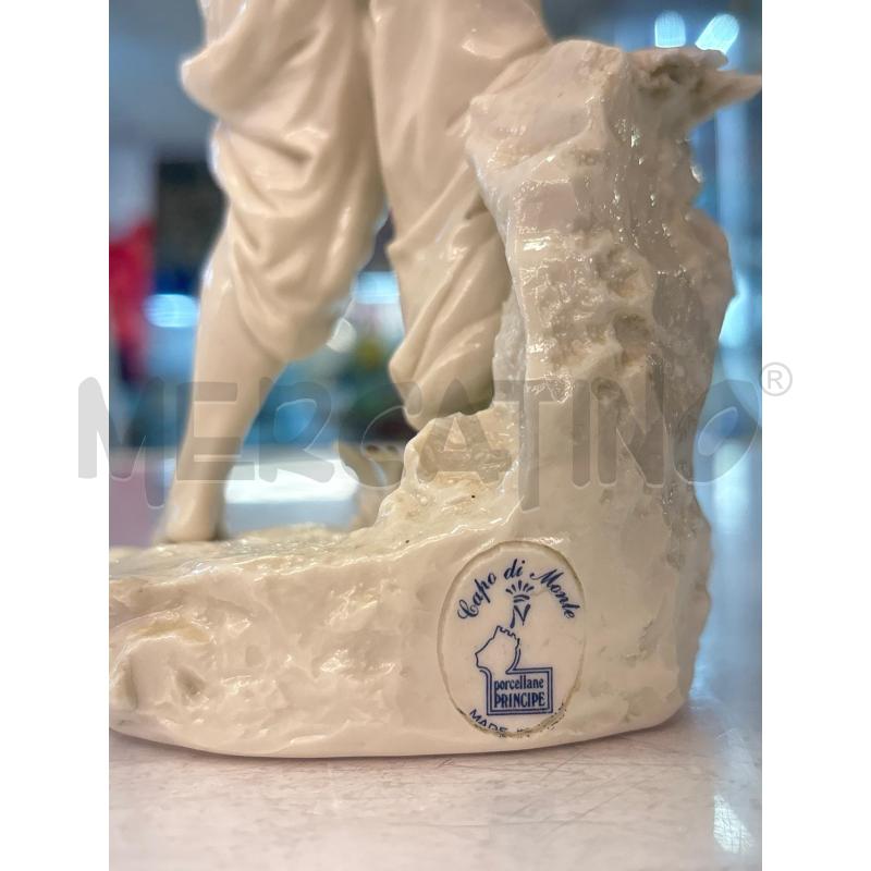 PORCELLANA CAPODIMONTE VENDITORE DI UVA | Mercatino dell'Usato Trapani corso mattarella 5