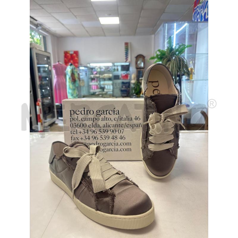 SNEAKERS DONNA  TORTORA PEDRO | Mercatino dell'Usato Trapani corso mattarella 2