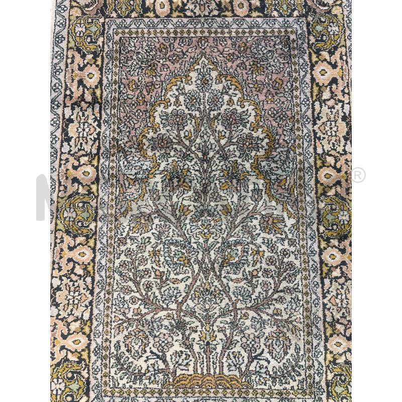 TAPPETO 120 X 80 | Mercatino dell'Usato Trapani corso mattarella 2
