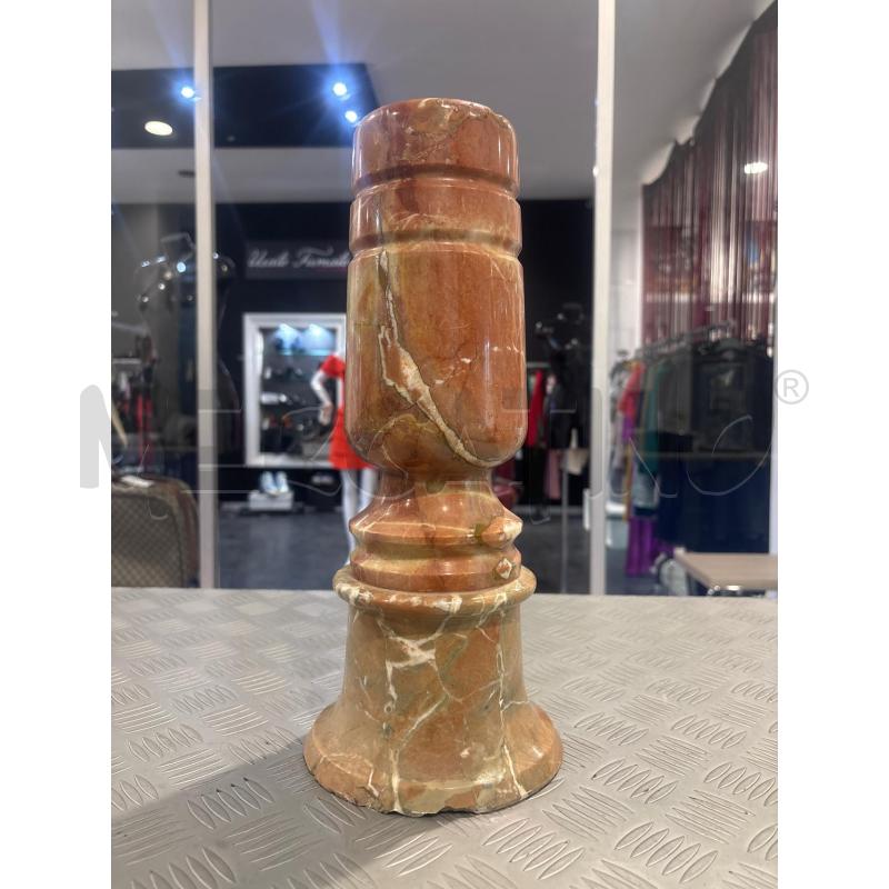 VASO IN MARMO ROSSO EPOCA | Mercatino dell'Usato Trapani corso mattarella 1