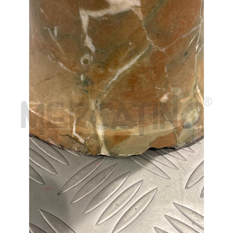 VASO IN MARMO ROSSO EPOCA | Mercatino dell'Usato Trapani corso mattarella 4