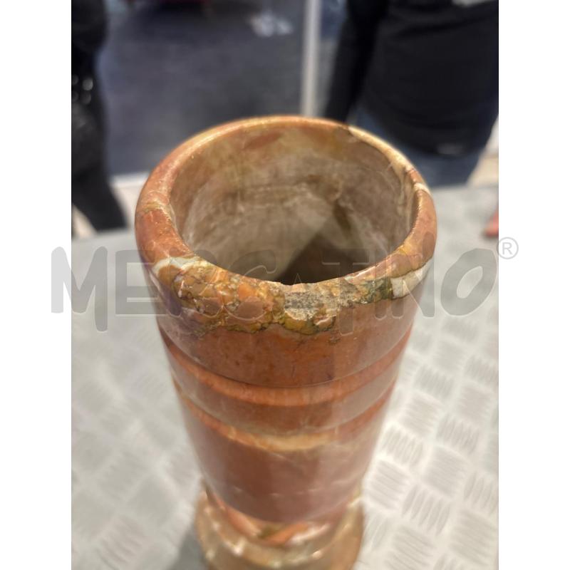 VASO IN MARMO ROSSO EPOCA | Mercatino dell'Usato Trapani corso mattarella 5