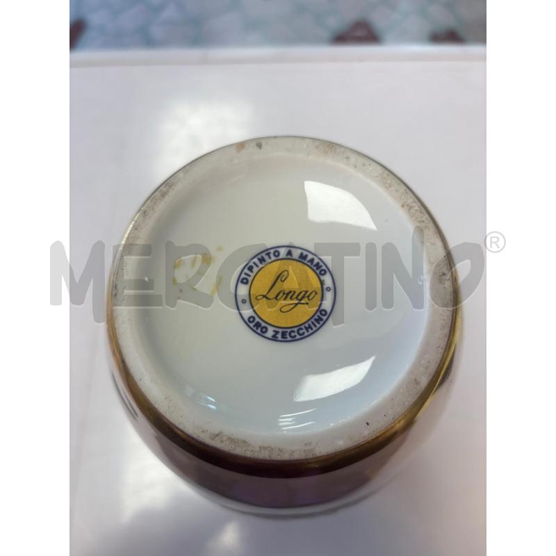 VASO IN PORCELLANA LONGO CON RAFFIGURAZIONI IN ORO ZECCHINO  | Mercatino dell'Usato Trapani corso mattarella 5