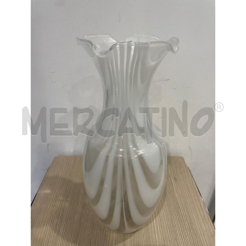 VASO IN VETRO MURANO BIANCO  | Mercatino dell'Usato Trapani corso mattarella 3