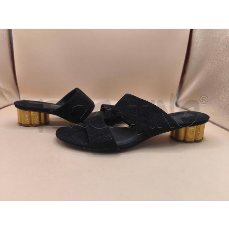 CIABATTE DONNA SALVATORE FERRAGAMO  | Mercatino dell'Usato Volpago del montello 3