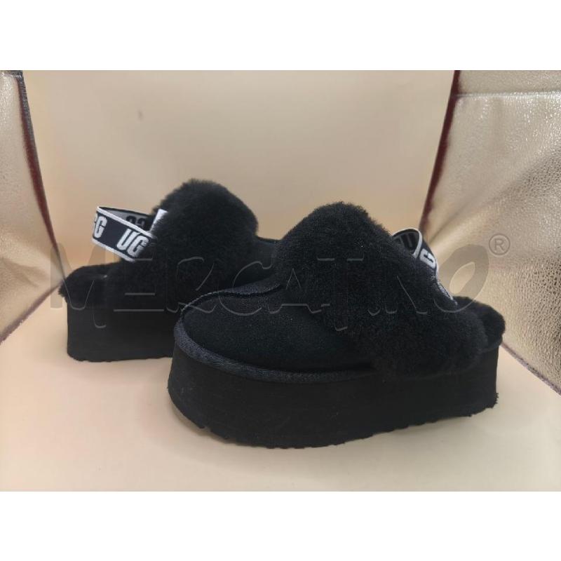 PANTOFOLE DONNA UGG NERO | Mercatino dell'Usato Volpago del montello 3