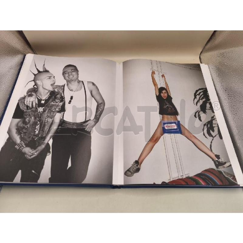LIBRO TERRYWORLD TASCHEN -IMMAGINI ESPLICITE- | Mercatino dell'Usato Volpago del montello 4