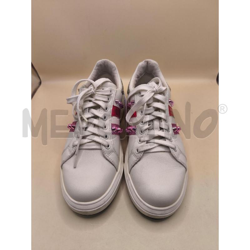 SCARPE DONNA JOHN RICHMOND BIANCO RIGA ROSA BORCHIE | Mercatino dell'Usato Volpago del montello 2