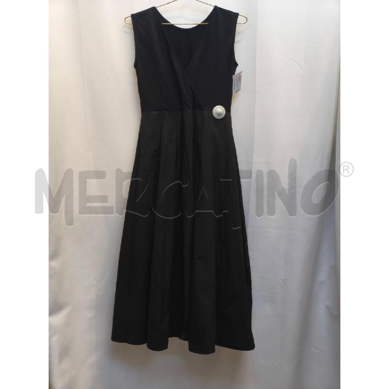 VESTITO DONNA BACKGROUND NERO LUNGO  | Mercatino dell'Usato Volpago del montello 1