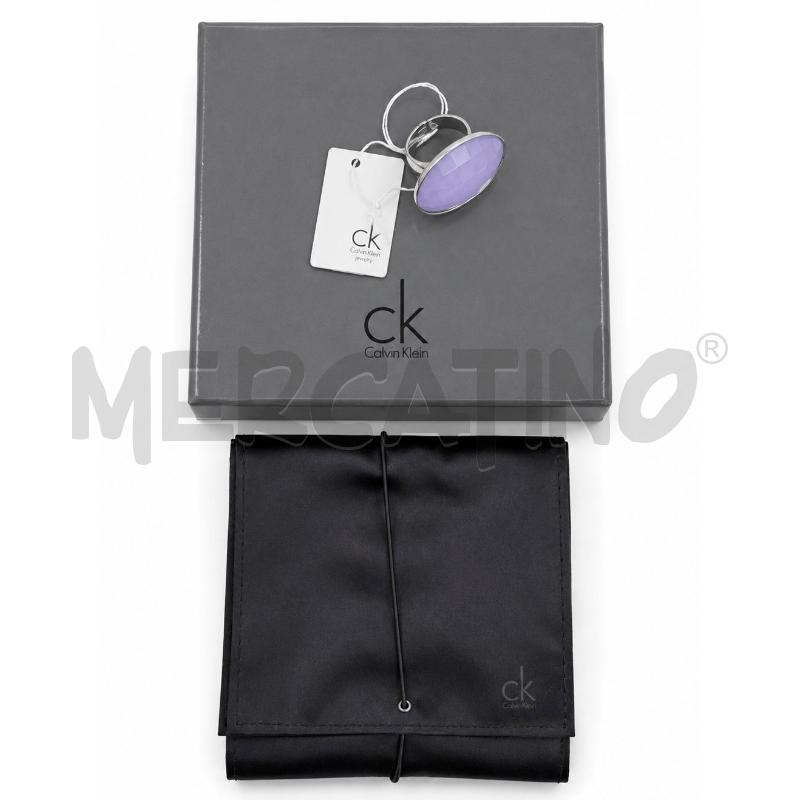 ANELLO CALVIN KLEIN OVALE LILLA MISURA 12(NUOVO - SCATOLA ROVINATA) | Mercatino dell'Usato Gallarate 1