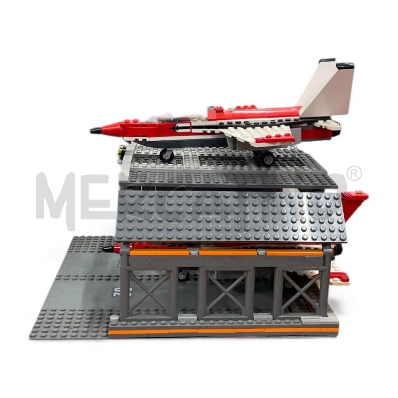 LEGO CITY AIRPORT  | Mercatino dell'Usato Gallarate 3