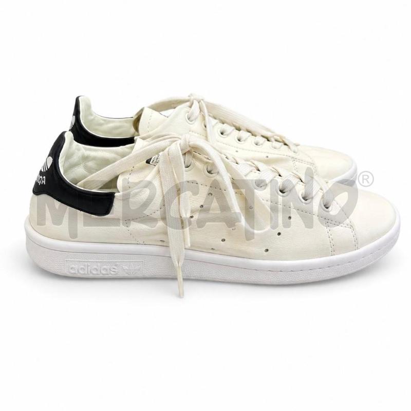 SCARPE DONNA BALENCIAGA X ADIDAS NM37 BIANHCE | Mercatino dell'Usato Gallarate 2