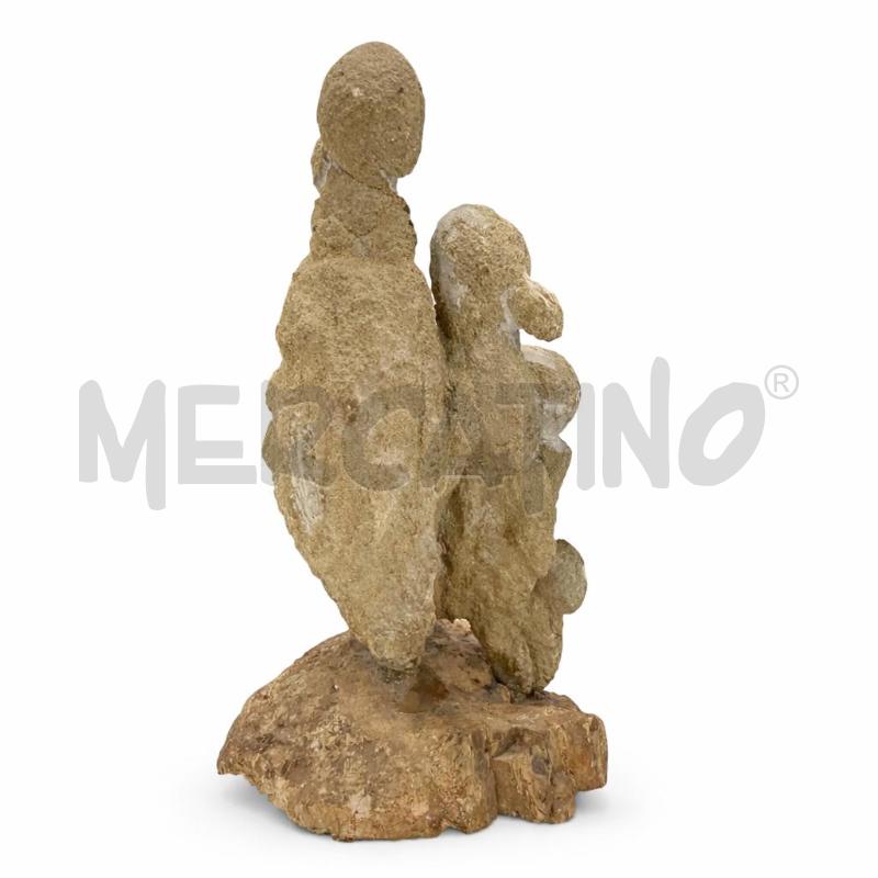 SCULTURA IN PIETRA GREZZA MAMMA CON 4 FIGLI | Mercatino dell'Usato Gallarate 3